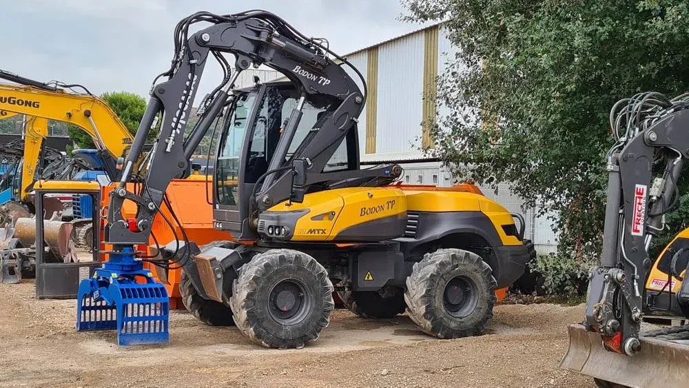 Location Mecalac près de Orange